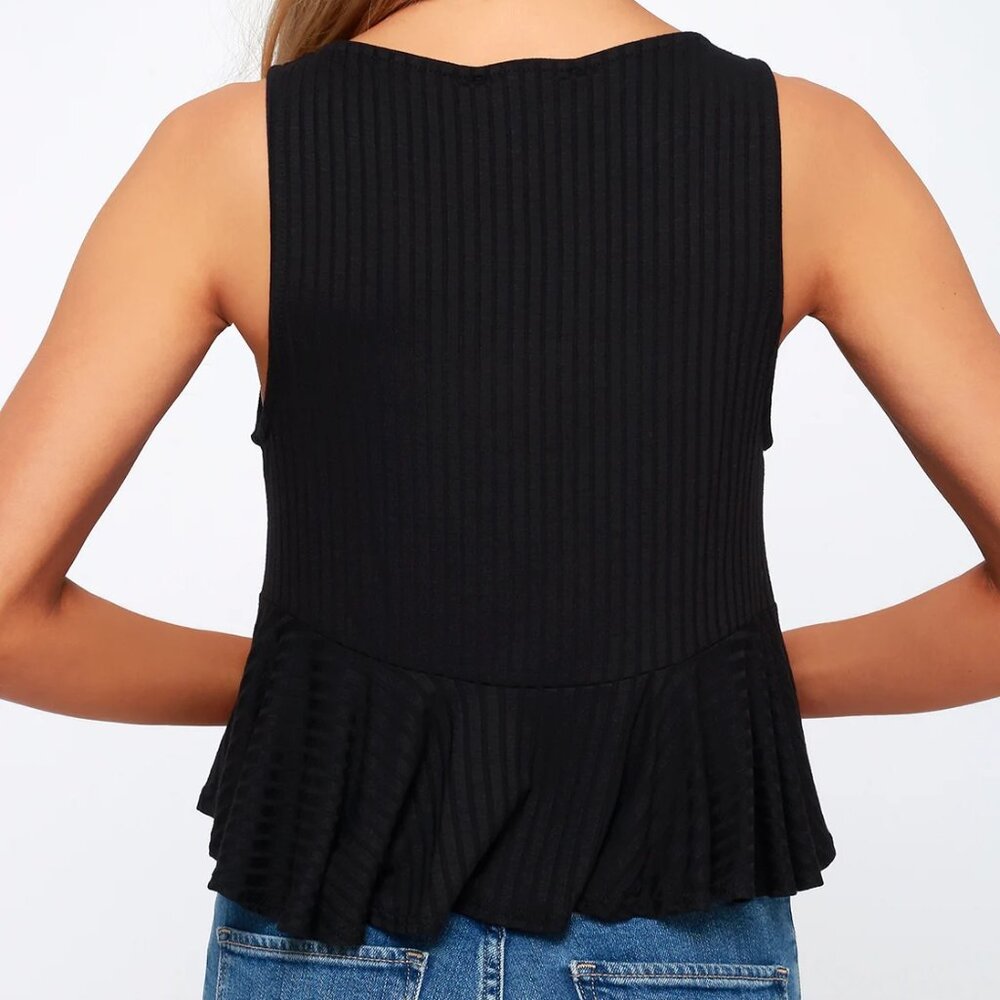 3-for-1!! Lulu's Ribbed V-Neck Ruffled Cropped Tank Tops - Picture 10 of 14